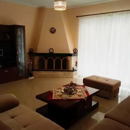 Comfortable * Tirana